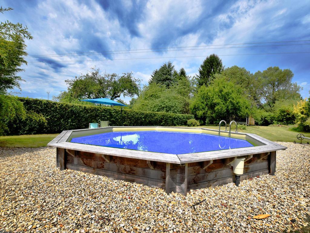 Holiday Home In Virton With Swimming Pool מראה חיצוני תמונה